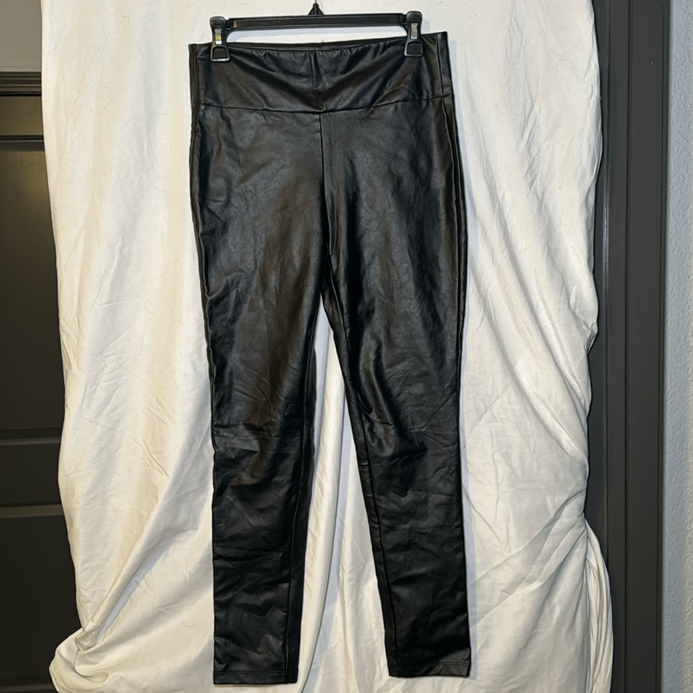 Kendall and Kylie faux leather pants